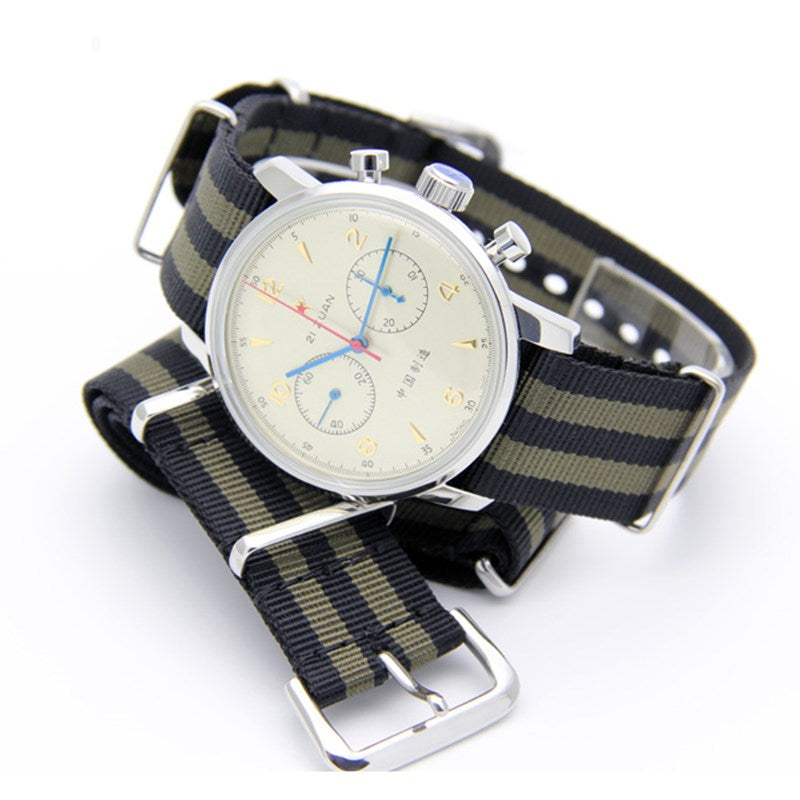 SEAKOSS Men's 42mm Seagull 1963 Chronograph ST1901 Hand Winding Movement 3D Dome Sapphire / 3D Dome Hardlex Glass Mechanical Watches